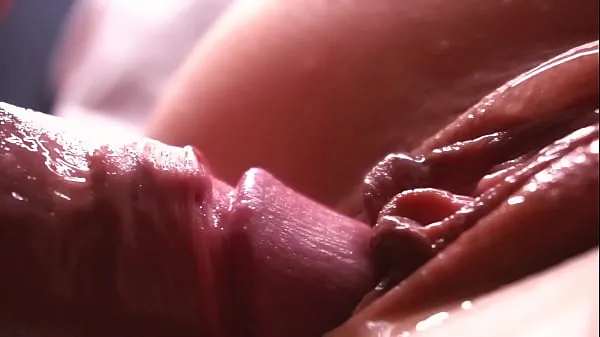 SLOW MOTION. Extremely close-up. Sperm dripping down the pussy Tabung hangat yang besar