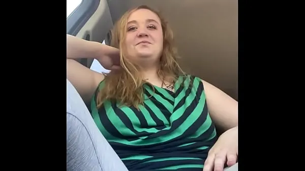 Stort Beautiful Natural Chubby Blonde starts in car and gets Fucked like crazy at home varmt rør