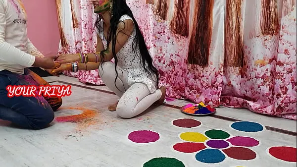 Stort Holi special: Indian Priya had great fun with step brother on Holi occasion varmt rør