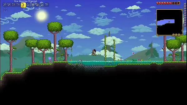Gros furry and purple balls in terraria tube chaud