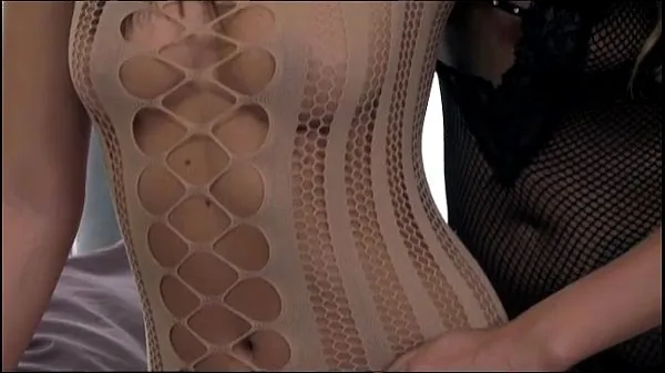 ใหญ่ StrapOn Young babes in body stockings use double strap on for mutual lesbian orgasm ท่ออุ่น