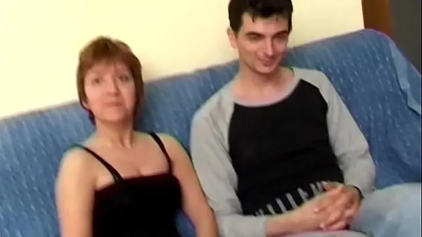 Μεγάλος Watch videos of horny Milf's peeing with amateur pussy sucking cock θερμός σωλήνας