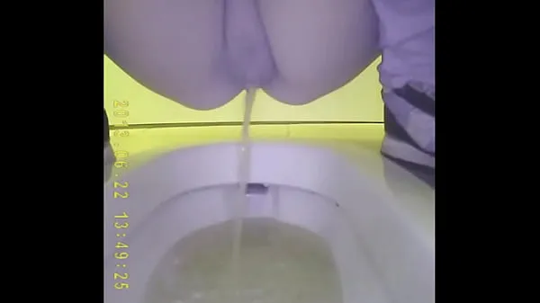 Duża Asian teen pee in toilet 3 ciepła tuba