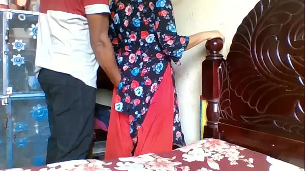 Stort Indian step sister surprised by her brother varmt rør