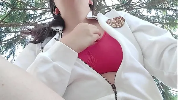 Nipple painful with clothespins while I smoke a cigarette and show you my tits in a public garden - Smoking Compilation أنبوب دافئ كبير