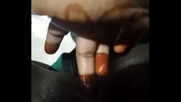 Big Indian girl playing pussy warm Tube