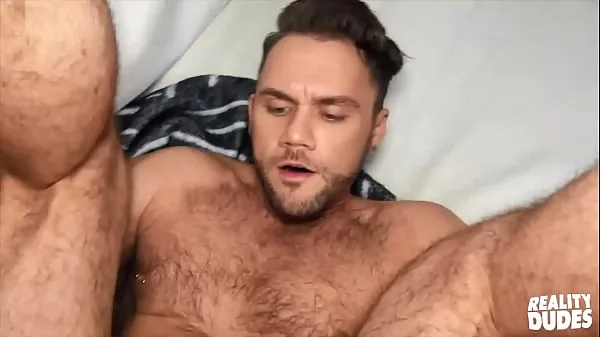Grote Blaze Austin) Hungrily Sucks A Big Cock Till It Explodes On His Face - Reality Dudes warme buis