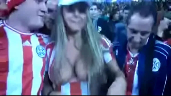 Suuri Terrible whore and busty Paraguayan on the court lämmin putki