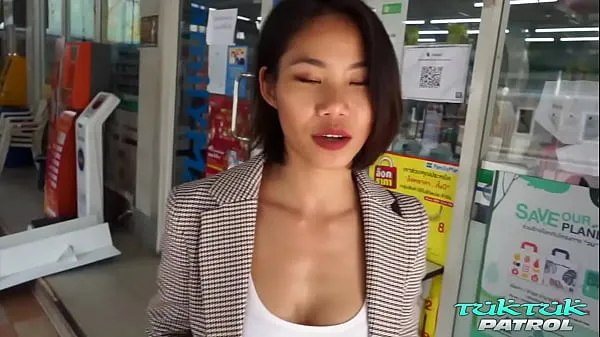 Stort Sexy Bangkok dream girl unleashes tirade of pleasure on white cock varmt rør