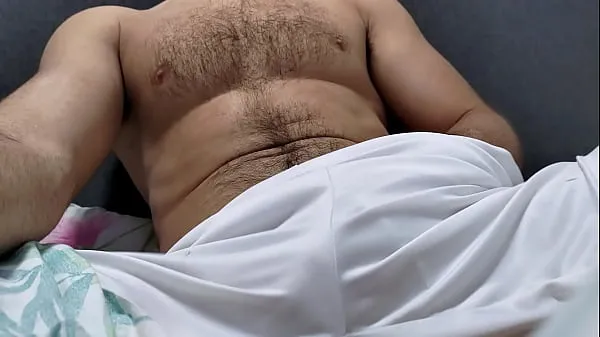 Velká Hot str8 guy showing his big bulge and massive dick teplá trubice