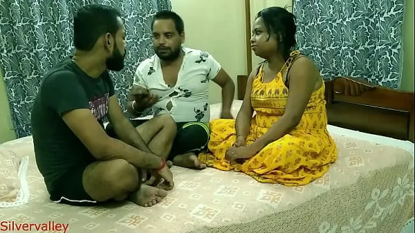 Duża Indian hot Girlfriend shared with desi friend for money:: With Hindi audio ciepła tuba