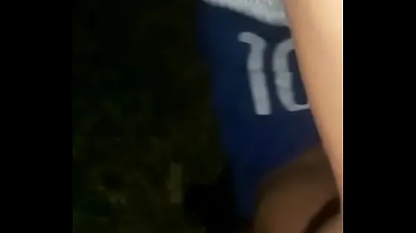 Gifted with skinny cum in the bush أنبوب دافئ كبير