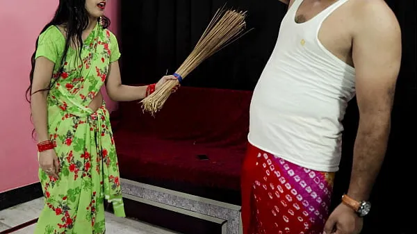 Ống ấm áp punish up with a broom, then fucked by tenant. In clear Hindi voice lớn