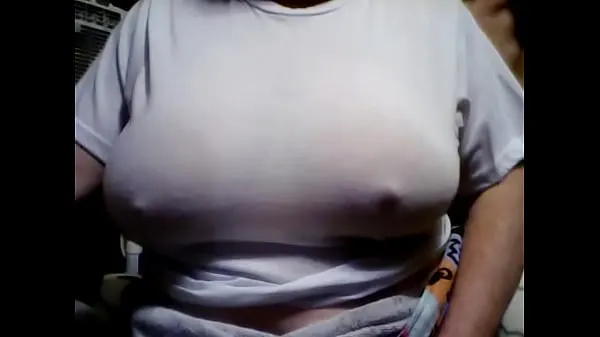 I love my wifes big tits Tiub hangat besar