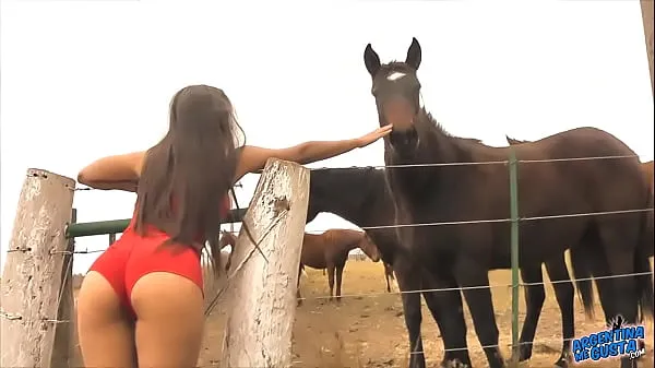 大The Hot Lady Horse Whisperer - Amazing Body Latina! 10 Ass暖管