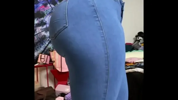 Ống ấm áp Fat Ass Latina Nixlynka Clapping In Jeans lớn