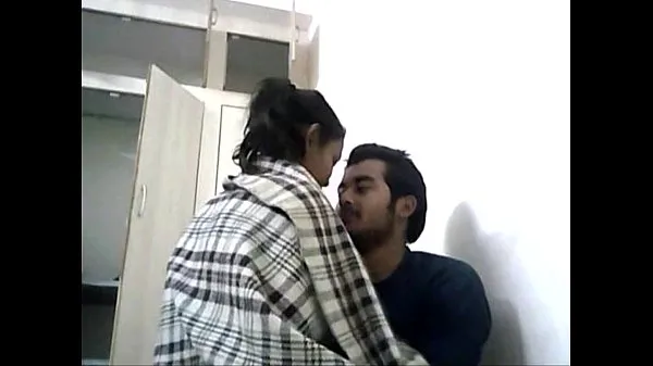 Stort Indian slim and cute teen girl riding bf cock hard on top varmt rør