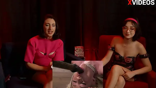 Grote Three Hotties React to BDSM Porn warme buis