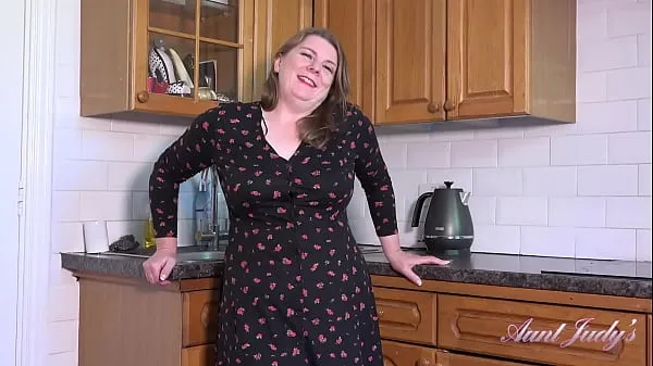Duża AuntJudys - Cookin' in the Kitchen with 50yo Voluptuous BBW Rachel ciepła tuba
