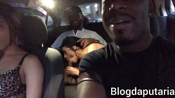 Big Couple makes up to fuck inside the couple's car, fucking loka and I end up giving shit warm Tube
