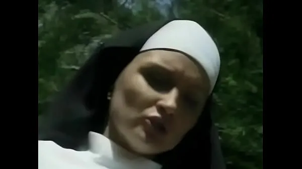 Nun Fucked By A Monk Tabung hangat yang besar