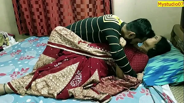 Stort Indian xxx milf bhabhi real sex with husband close friend! Clear hindi audio varmt rör