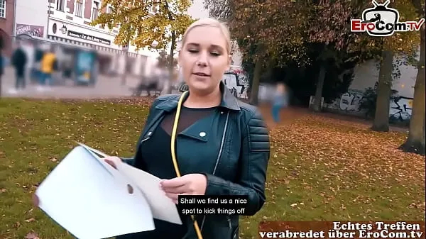Stort German blonde with natural tits pick up at the street varmt rör