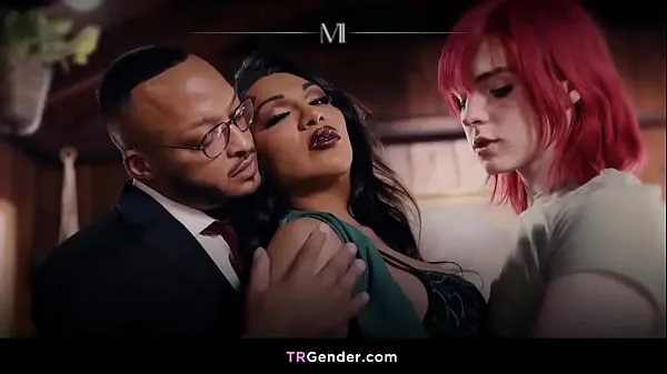 Ống ấm áp Hot mixed gender threesome with Jean Hollywood and Jessy Dubai lớn