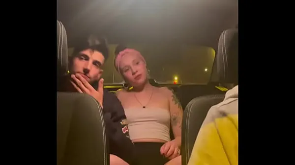 Stort friends fucking in a taxi on the way back from a party hidden camera amateur varmt rør