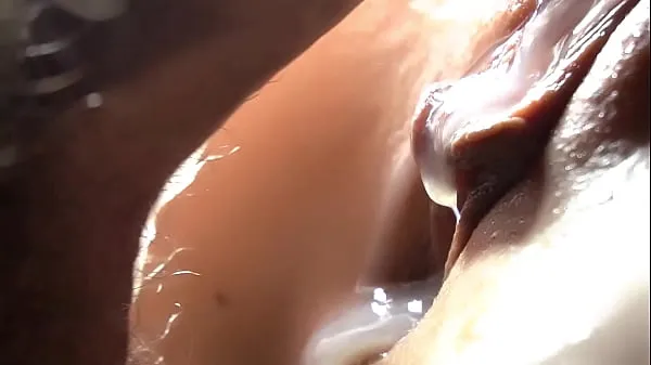 SLOW MOTION Smeared her tender pussy with sperm. Extremely detailed penetrations Tabung hangat yang besar