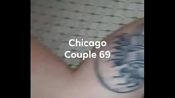 बड़ी Tatted Chicago Snowbunny गर्म ट्यूब