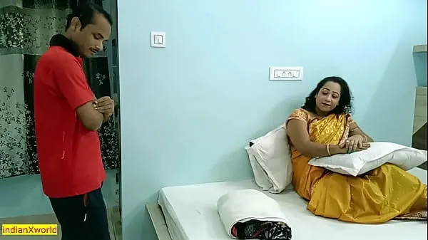 Grote Indian wife exchanged with poor laundry boy!! Hindi webserise hot sex: full video warme buis