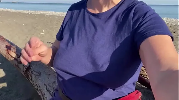 Big Pissed herself on a public beach. And peed in the bathroom and then started farting. Pee compilation. Pissing outdoor. Pissing outside warm Tube