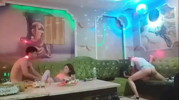 Suuri chinese ktv kinky group sex sitting lady lämmin putki