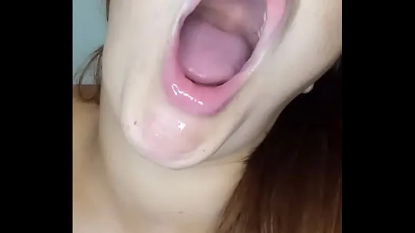 Grande Drooling blowjob with plenty of saliva and spit tubo quente