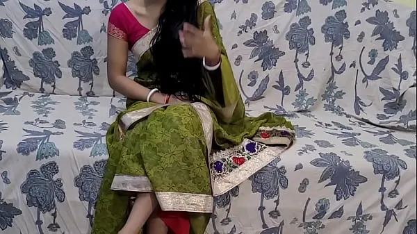 Velká Seeing her in a sari, if she doesn't sing, then she gets a tremendous fuck teplá trubice