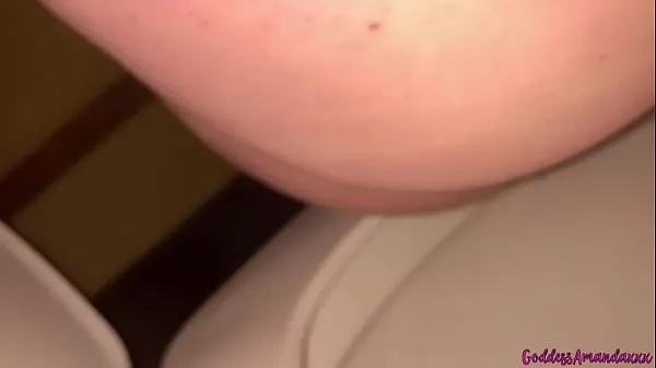 Grote Peeing in the Toilet warme buis