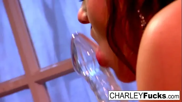 Charley Chase and Heather Caroline have sex Tabung hangat yang besar