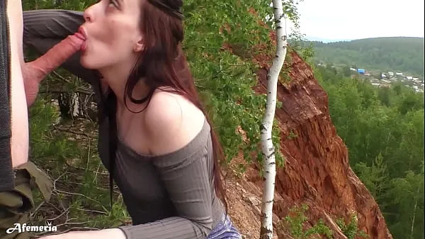 बड़ी Sensual Deep Blowjob in the Forest with Cum in Mouth गर्म ट्यूब