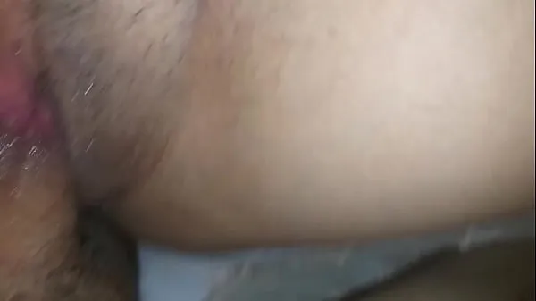 Fucking my young girlfriend without a condom, I end up in her little wet pussy (Creampie). I make her squirt while we fuck and record ourselves for XVIDEOS RED أنبوب دافئ كبير
