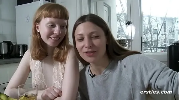 Suuri Ersties: Bonnie & Talia Return For a Kinky Lesbian Sex Video lämmin putki