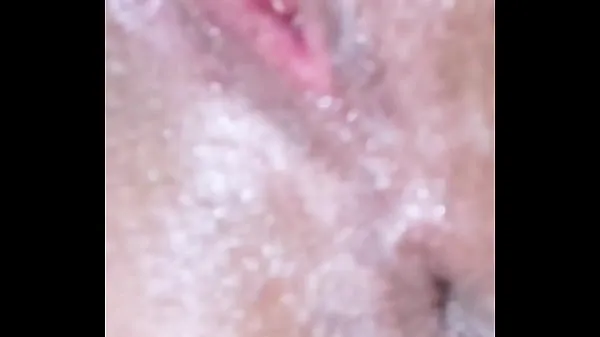 Μεγάλος Horny tight tight wet pussy. orgasm squirt machine θερμός σωλήνας