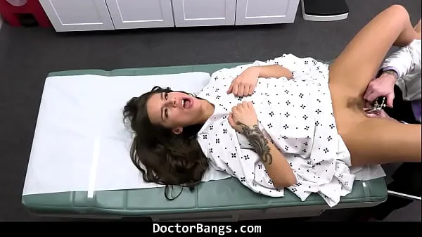 Big Teen Jumps to Her Knees and Starts Sucking Doctor's Dick to Keep Her Reports Confidential - Doctorbangs warm Tube
