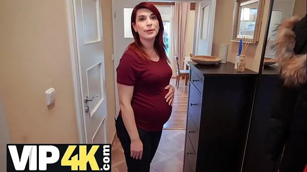 Ống ấm áp DEBT4k. Bank agent gives pregnant MILF delay in exchange for quick sex lớn