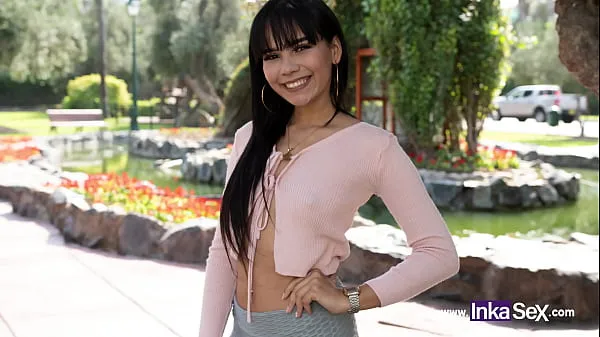 Ống ấm áp Skinny Venezuelan rests in a park and is harassed by a well-hung Peruvian lớn