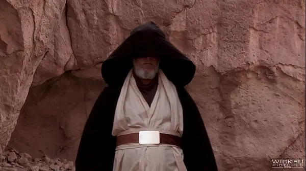 Suuri Wicked - Obi Wan Sticks His Obi Cock Into A Sand Babe's Ass FULL SCENE lämmin putki
