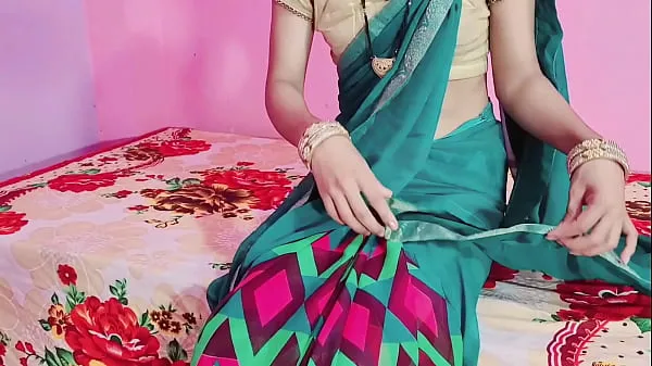 Dear bhabhi, she looks amazing in saree, I feel like fucking bhabhi أنبوب دافئ كبير