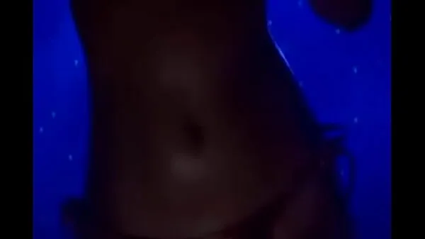 Duża Asian nude striptease babe hunts for sperm ciepła tuba