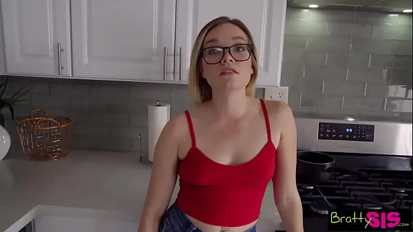 Big I will let you touch my ass if you do my chores" Katie Kush bargains with Stepbro -S13:E10 warm Tube