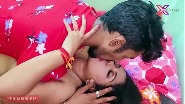 Indian girlfriend need massage Tabung hangat yang besar